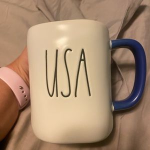 Rae Dunn USA mug